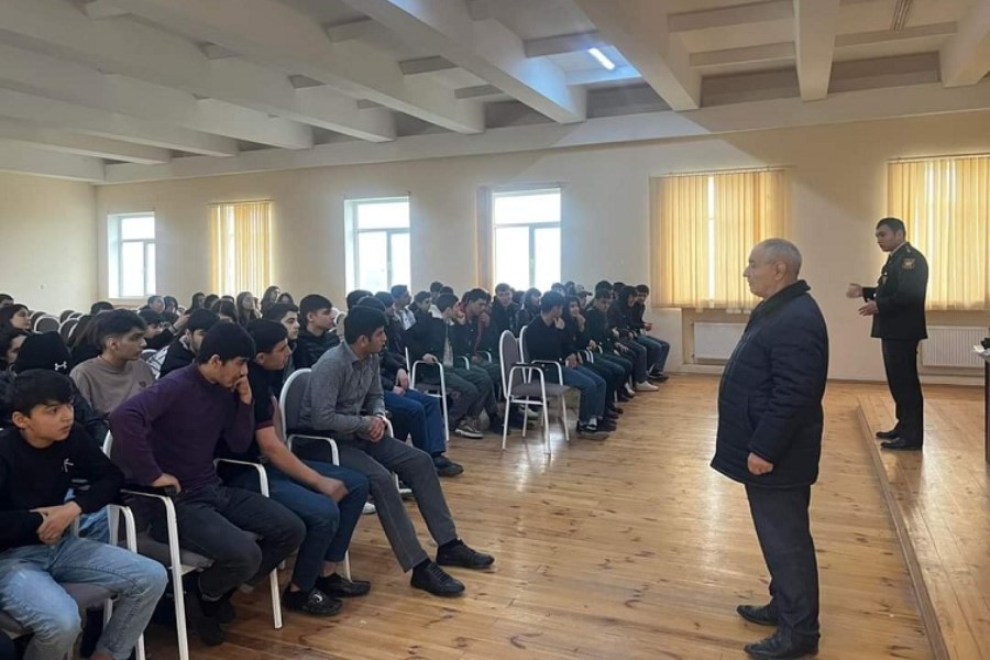 Masallıda Ali Hərbi məktəbə qəbulla bağlı maarifləndirici tədbir keçirilib