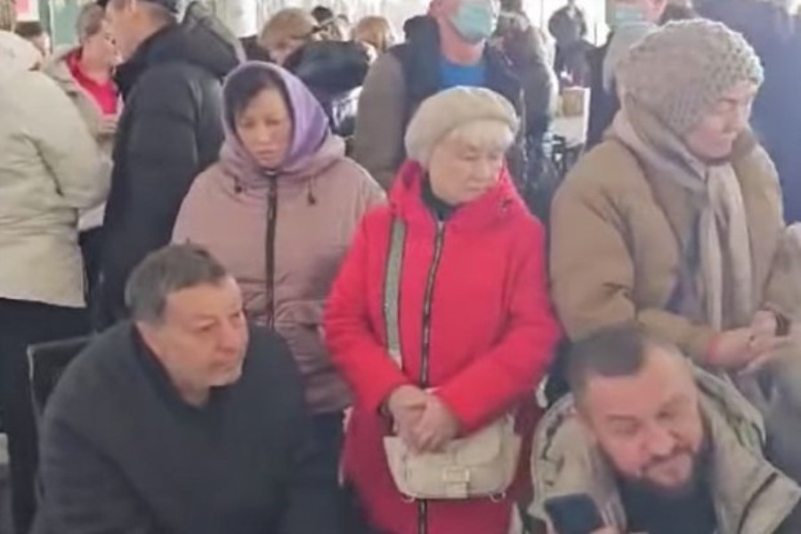 Yüzlərlə rus Çindən öz vətənlərinə qayıda bilmir