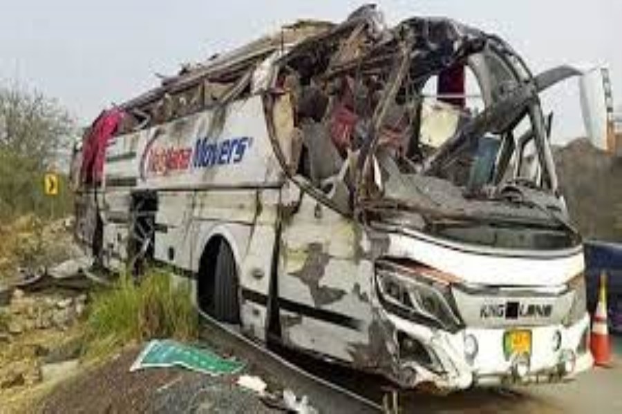 Pakistanda avtobus qəzası: 12 ölü, 54 yaralı - ÖZƏL