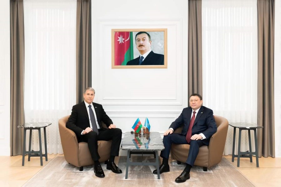 General-polkovnik Vilayət Eyvazov qazaxıstanlı həmkarı ilə görüşüb