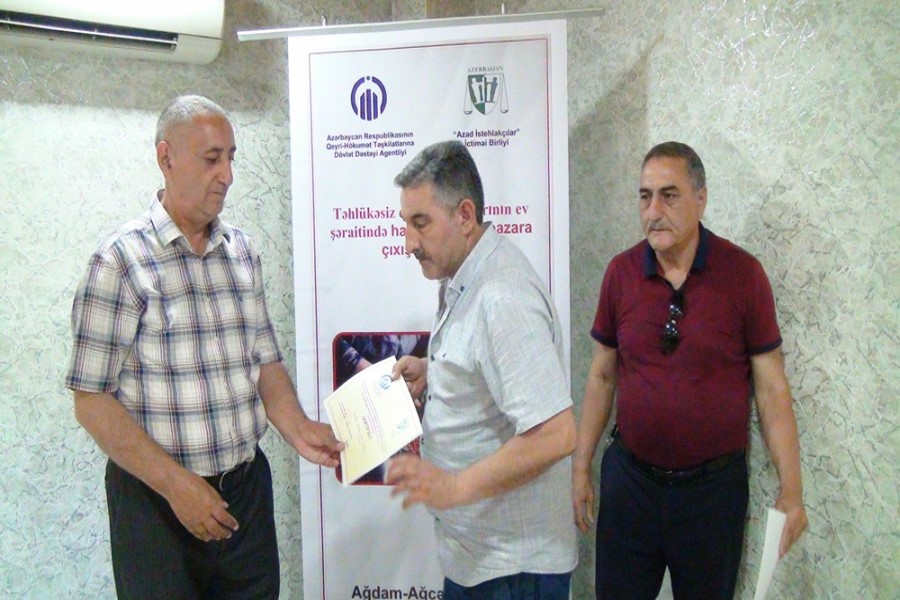 "Azad İstehlakçılar" İctimai Birliyi layihə çərçivəsində Quzanlıda təlimlər keçirib - FOTOLAR