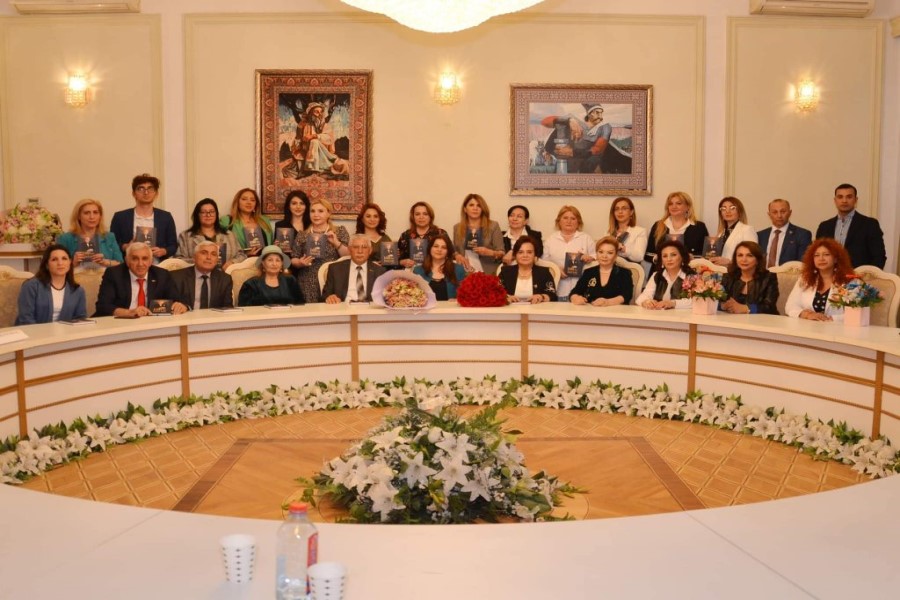 QHT sədrinin “100 ilin İmzası” kitabının təqdimatı keçirilib - FOTO +VİDEO