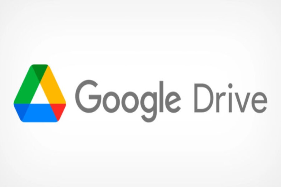 Bəzi istifadəçilərin faylları Google Diskdən itib: Şirkət araşdırmaya başlayıb