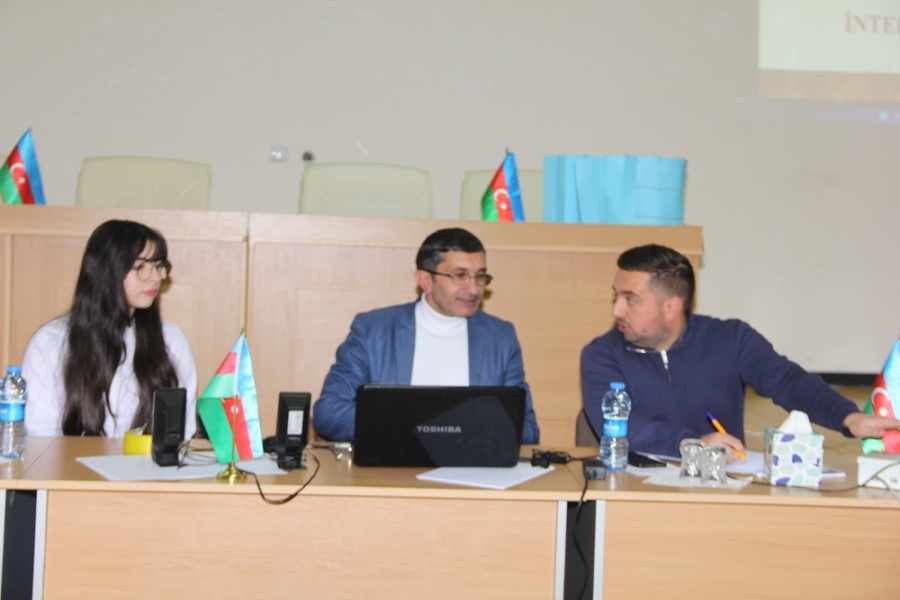 Xaçmazda təhsilverənlər arasında Breyn rinq intellektual oyunu üzrə turnir keçirilib - FOTOLAR