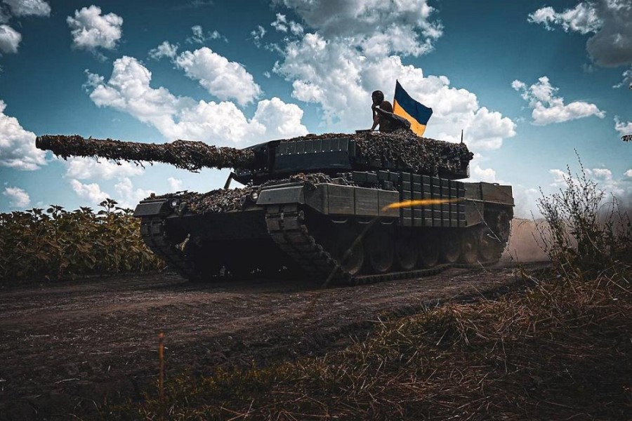 Ukrayna tankları Rusiya neftindən yanacaqla işləyir