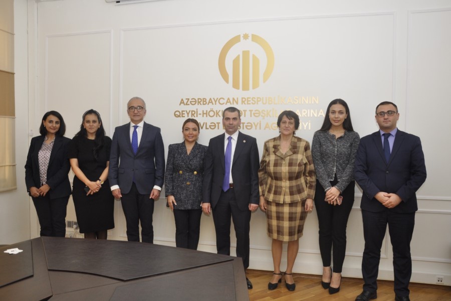 Xaricdə yaşayan tanınmış Qərbi azərbaycanlılarla görüş keçirilib