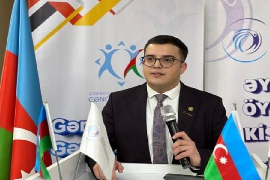 "Rəqəmsal dünyada qələm hələ də vacibdir" - Təhsil eksperti