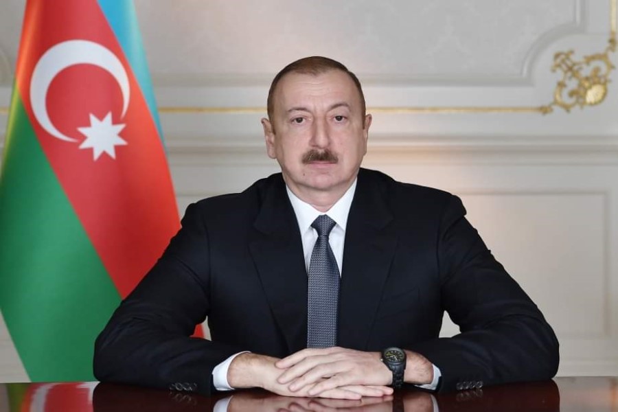 Dövlət qulluqçularının təltif edilməsi haqqında Azərbaycan Respublikası Prezidentinin Sərəncamı