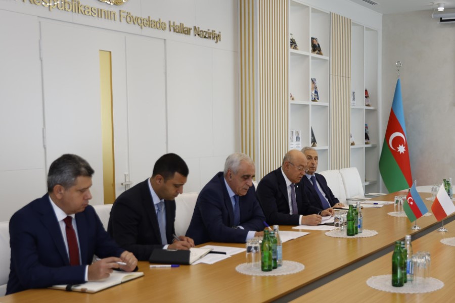 Nazir Kəmaləddin Heydərov Polşanın ölkəmizdəki səfiri ilə görüşüb - FOTOLAR