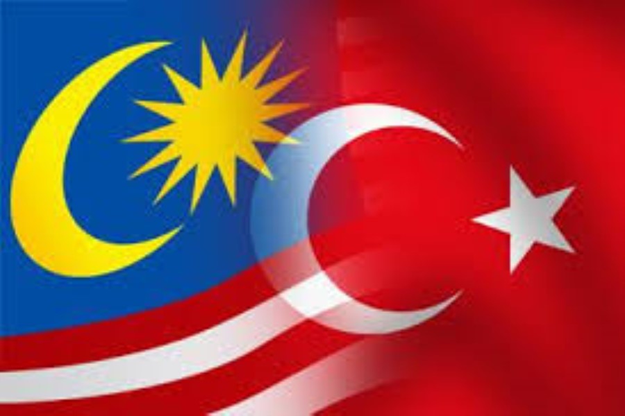 Malayziya komandası 140 nəfərlə sahədə - ÖZƏL