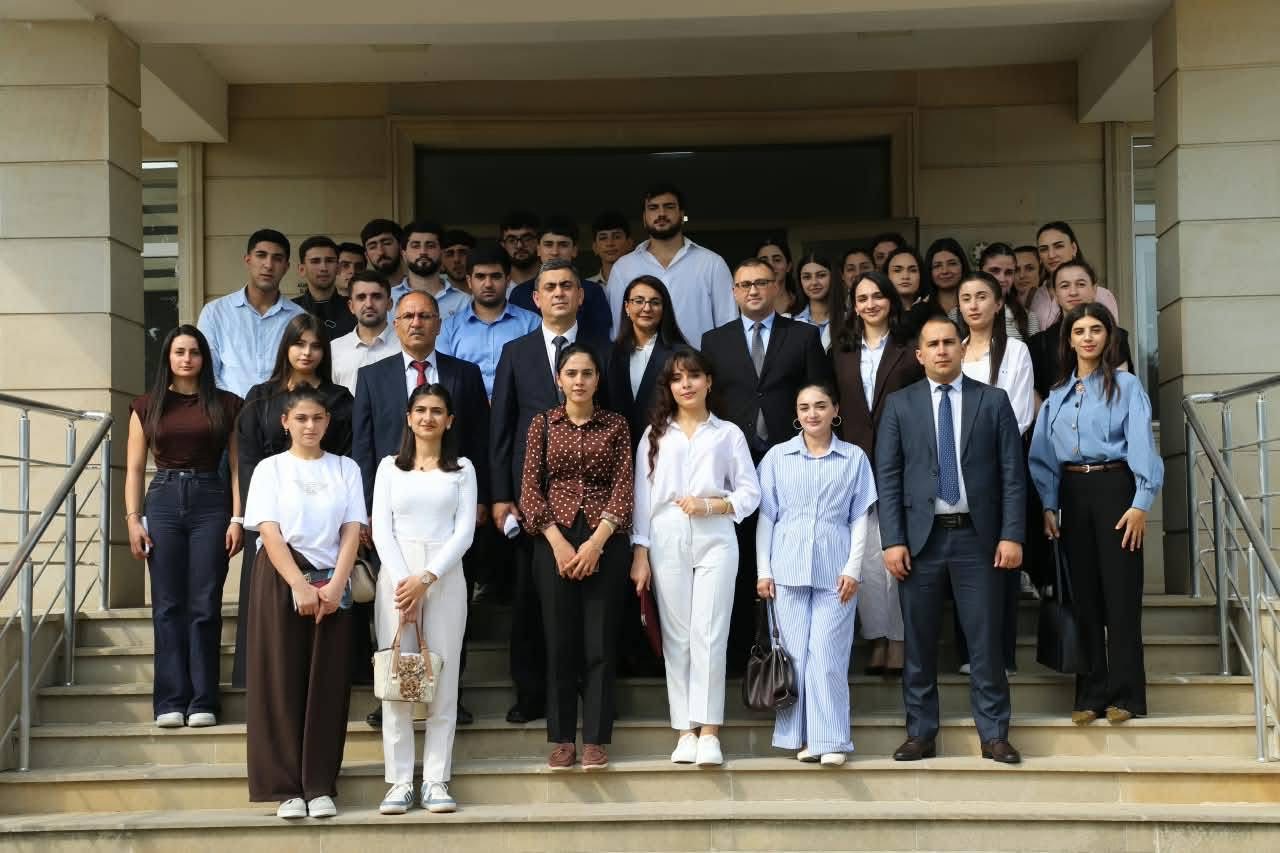 Lənkəran Dövlət Universitetinin tələbələri üçün QHT fəaliyyətinin əsaslarına dair mühazirə oxunub