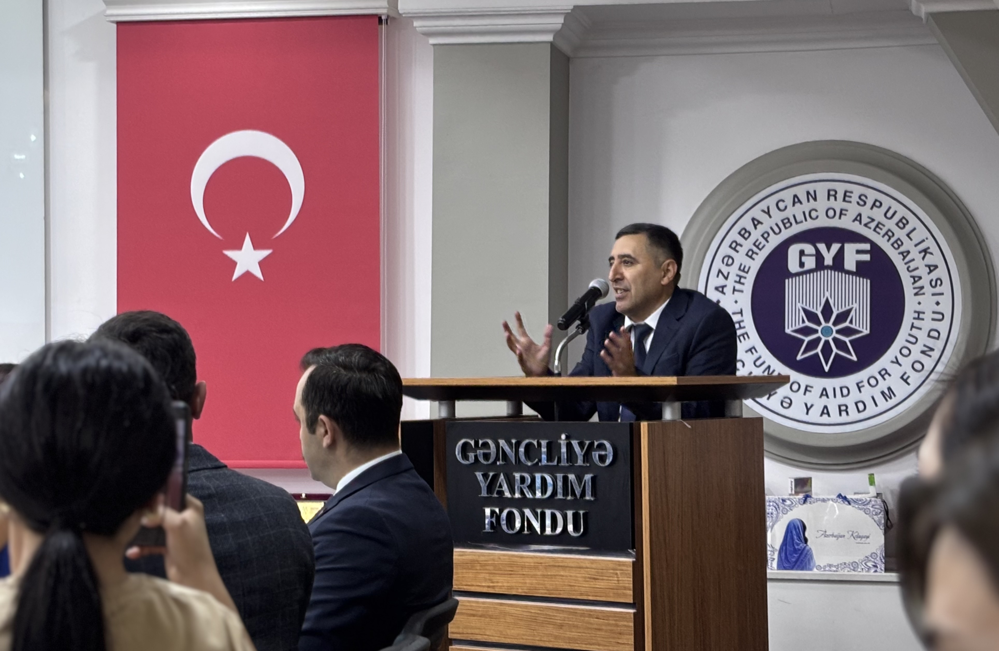 Nadir Azəri: “Türk dünyasının gələcəyi var, gücü var və biz mütləq qızıl almaya çatacağıq”